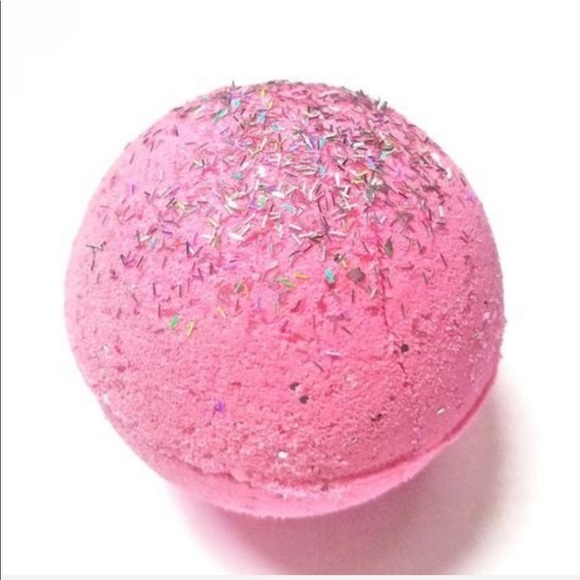 Brinisity Other - Barbie Bathbomb